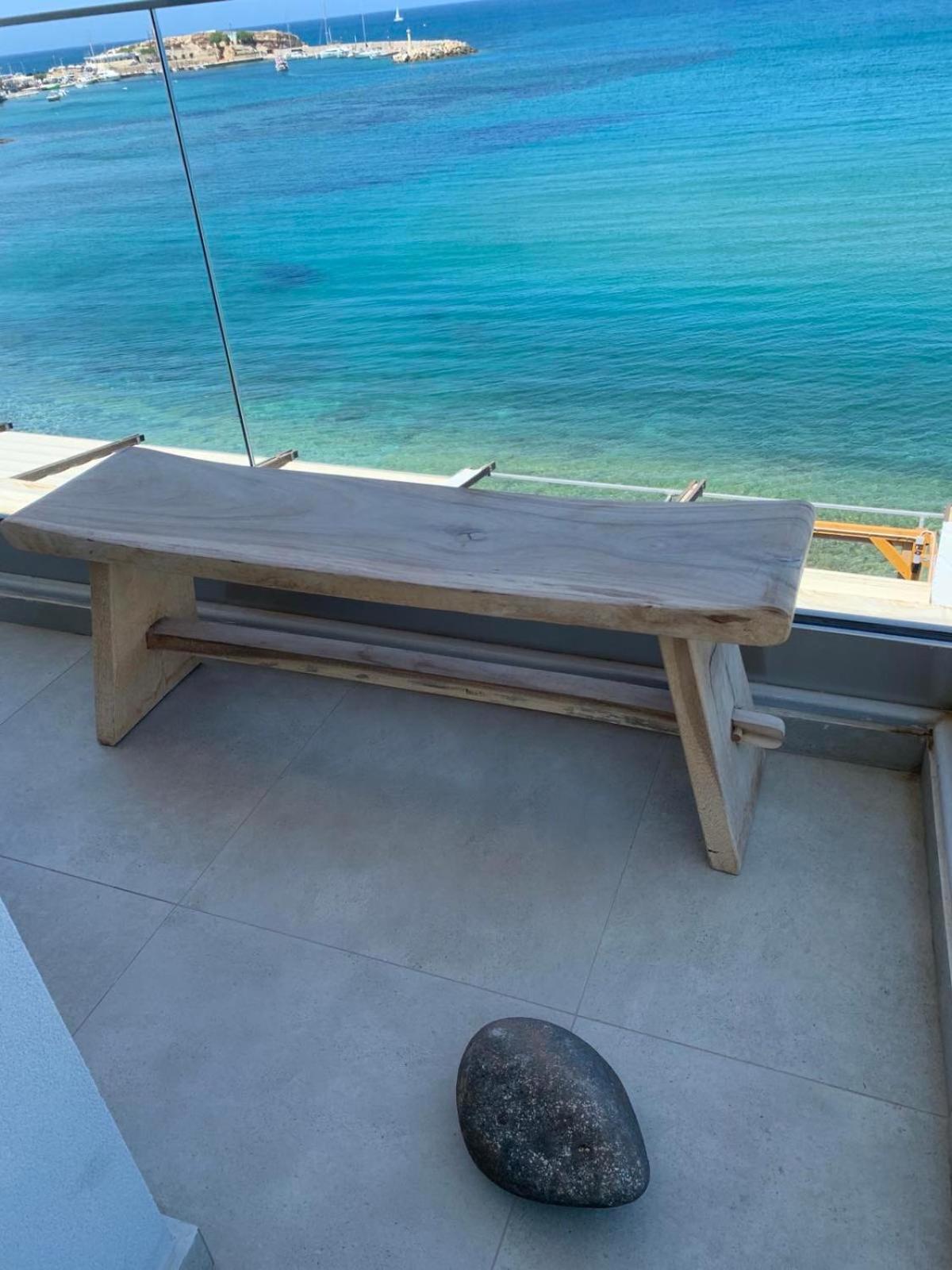Khroma Luxury Suite 1 Beach Front Apartment Херсонисос Екстериор снимка