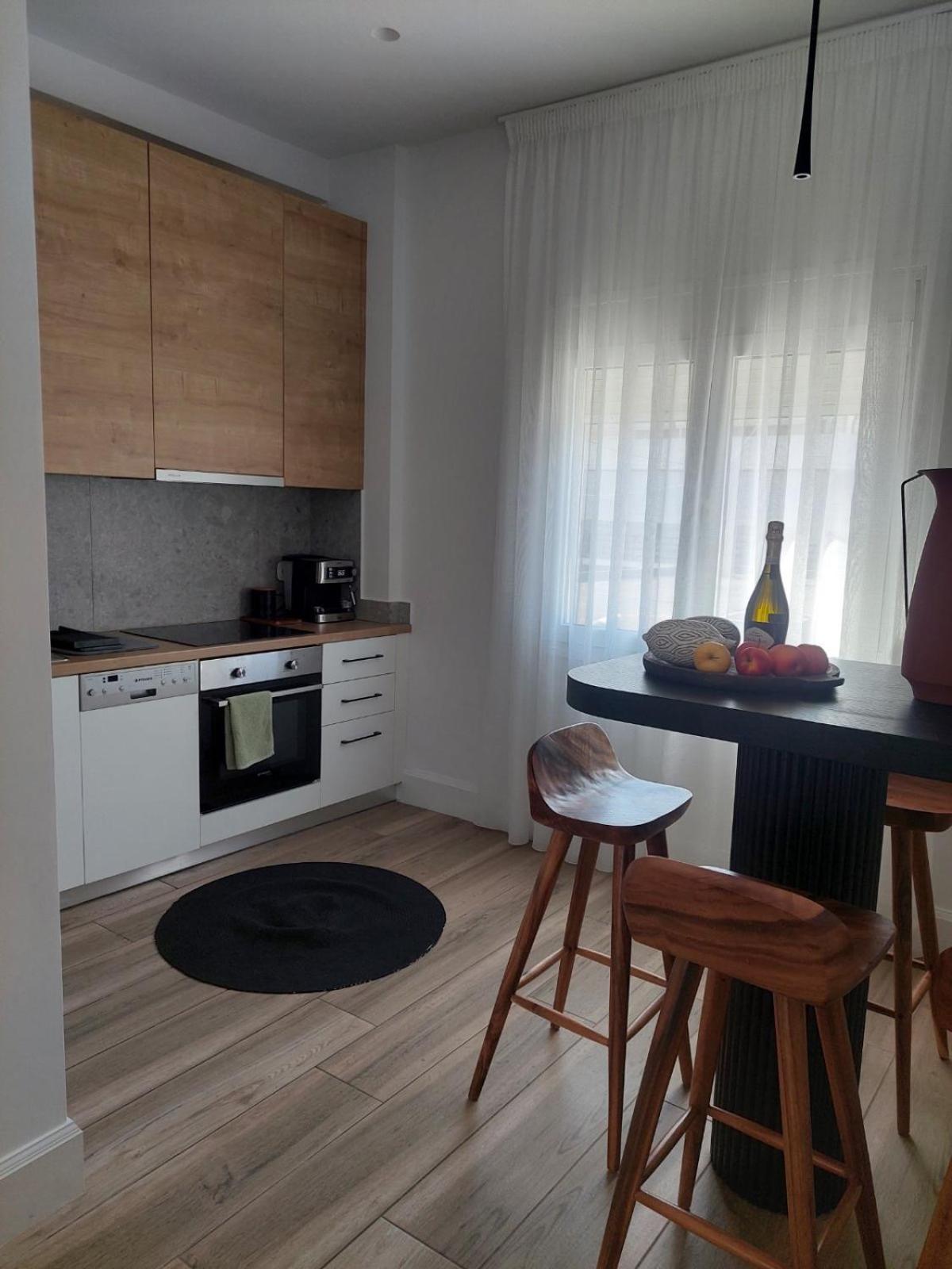 Khroma Luxury Suite 1 Beach Front Apartment Херсонисос Екстериор снимка